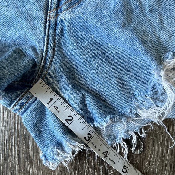 Levi's Blue Distressed Jean Shorts High-Waisted - Picture 2 of 5
